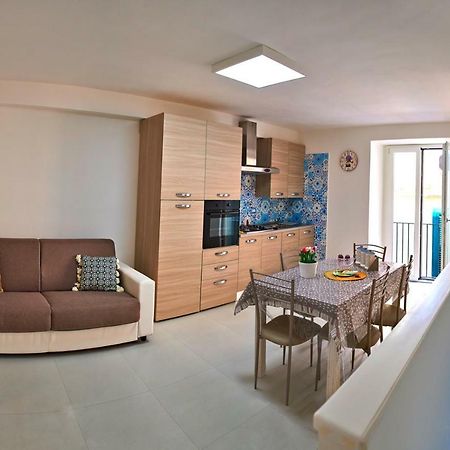 דירות סלרנו Casa Sul Corso מראה חיצוני תמונה